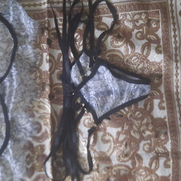 Transparent Lingery set - Picture 2 of 4